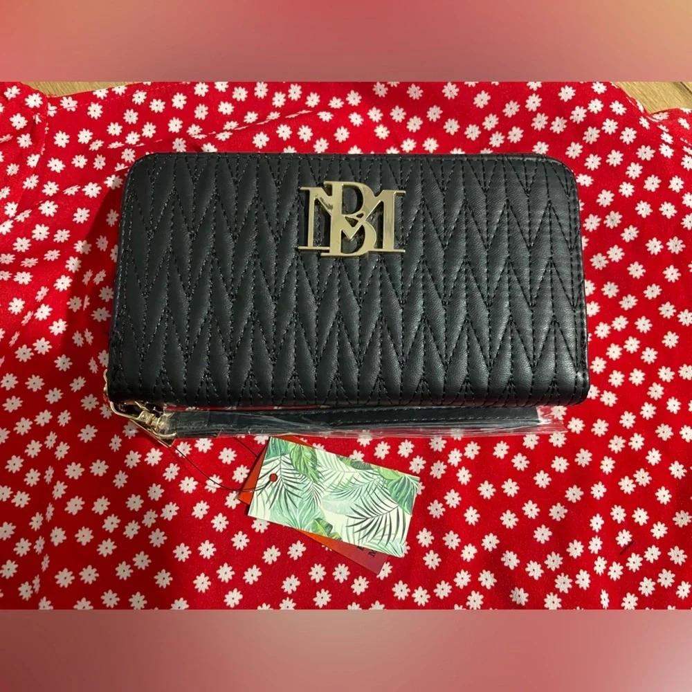 Badgley Mischka Braid Quilting Long Wallet Clutch Bag Metallic Black